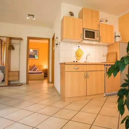 Mit Garten In Ruhiger Lage By Interhome Appartement Heringsdorf (Usedom)