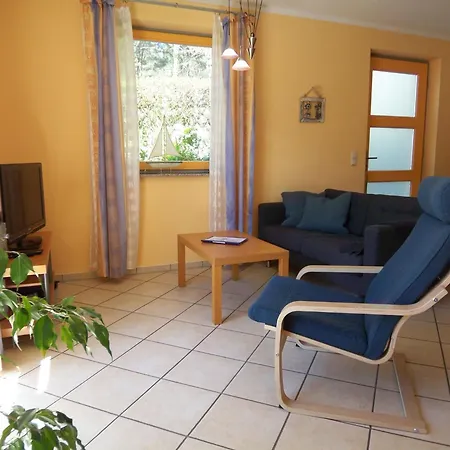 Mit Garten In Ruhiger Lage By Interhome