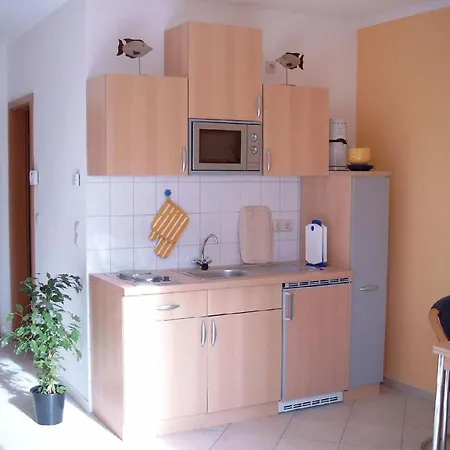 Mit Garten In Ruhiger Lage By Interhome Appartement